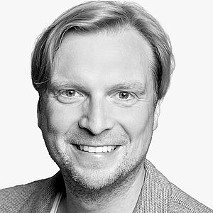 [Translate to Deutsch (Österreich):] Portraitbild des Referenten in schwarz-weiß, Dr. Alexander Volkmann