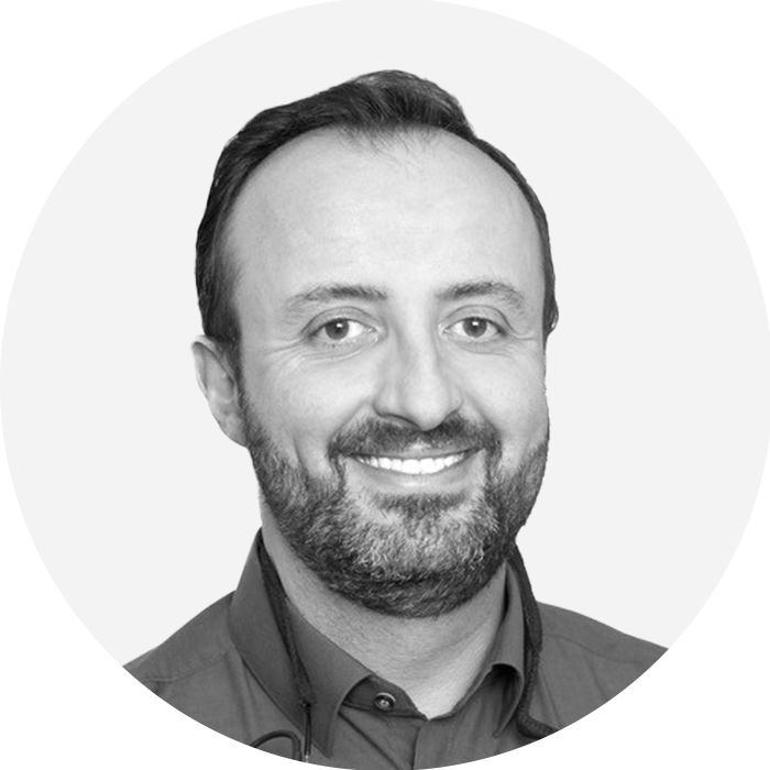 Fortbildung mit Referent Dr. Blattner| Camlog Veranstaltungen Portraitbild des Referenten in schwarz-weiß, Dr. Blattner