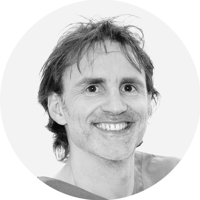 Fortbildung mit Referent Dr. Stimmelmayr | Camlog Veranstaltungen Portraitbild des Referenten in schwarz-weiß, Dr. Stimmelmayr